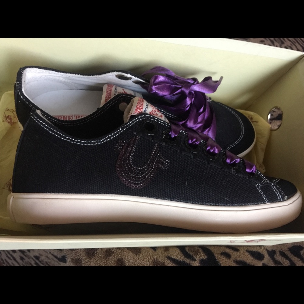 True religion woman shoes